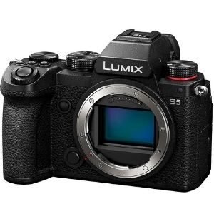 Panasonic LUMIX S5 Full Frame Mirrorless Camera